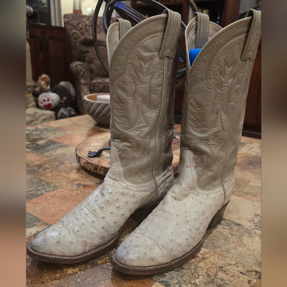 Tony Lama El Rey Vintage Women's Full Quill Ostrich Boots, Size 7A